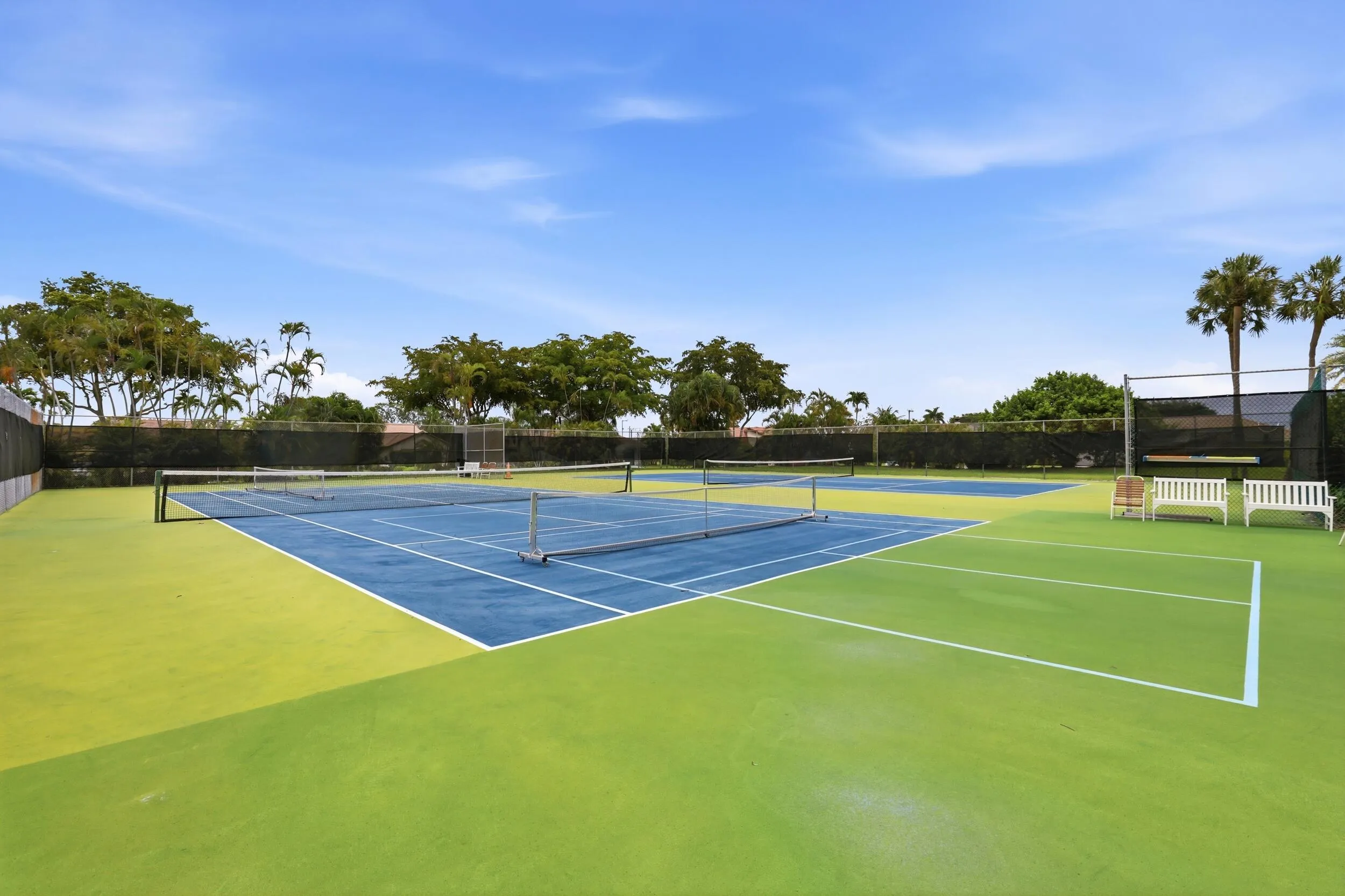 TENNIS