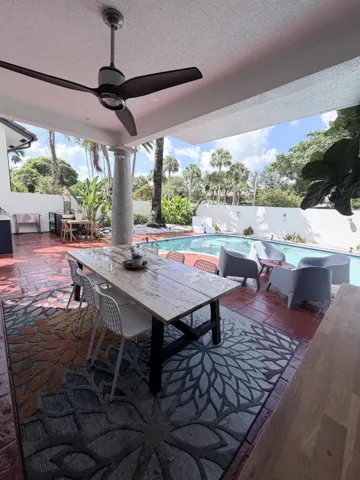 COVERED PATIO
