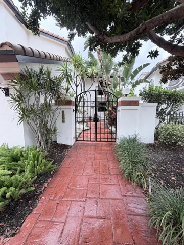 MAIN ENTRANCE