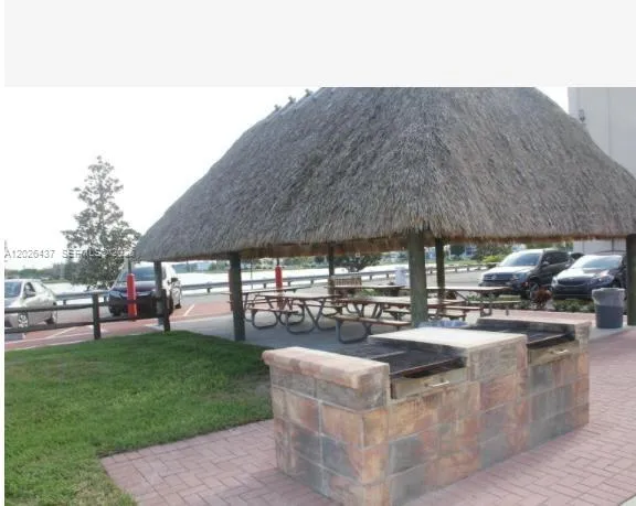 Property photo 101