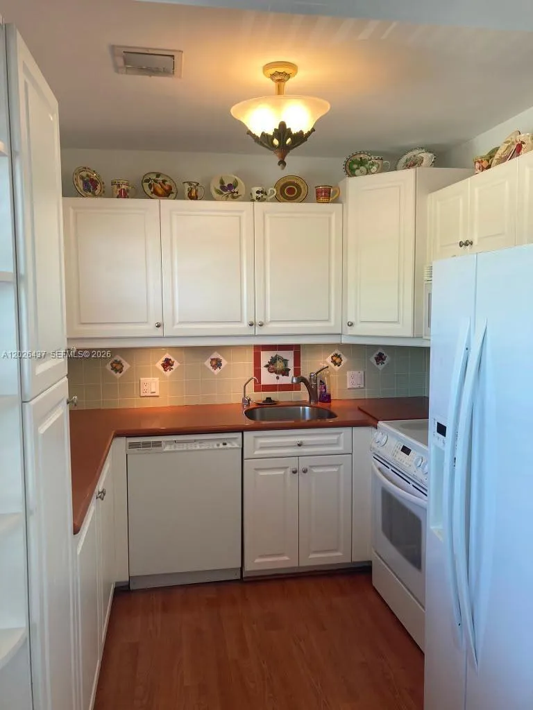 Property photo 34
