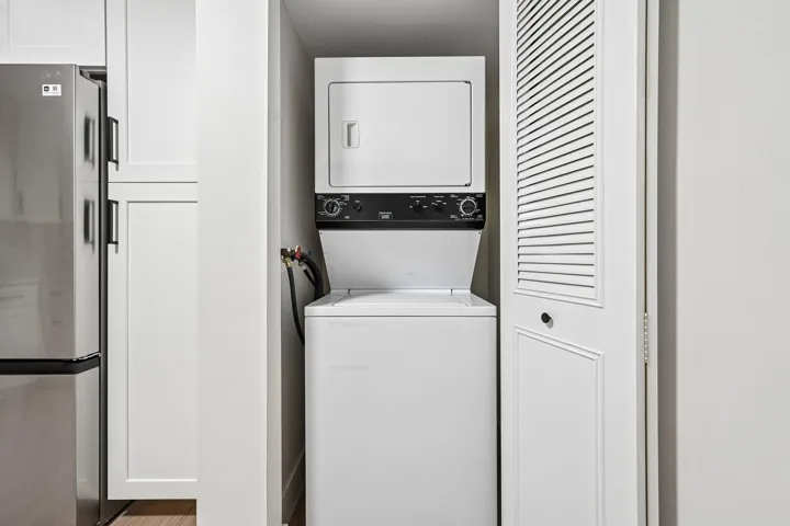 13-web-or-mls-SE Hobe Ridge Ave-S2905-01