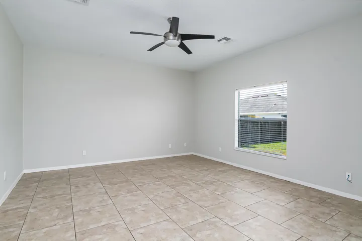 232Aldoro-14