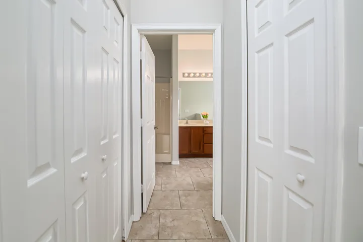 232Aldoro-16