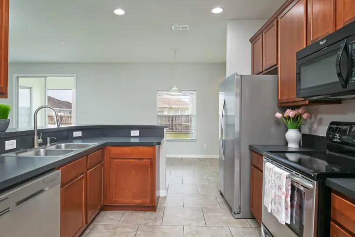 232Aldoro-12