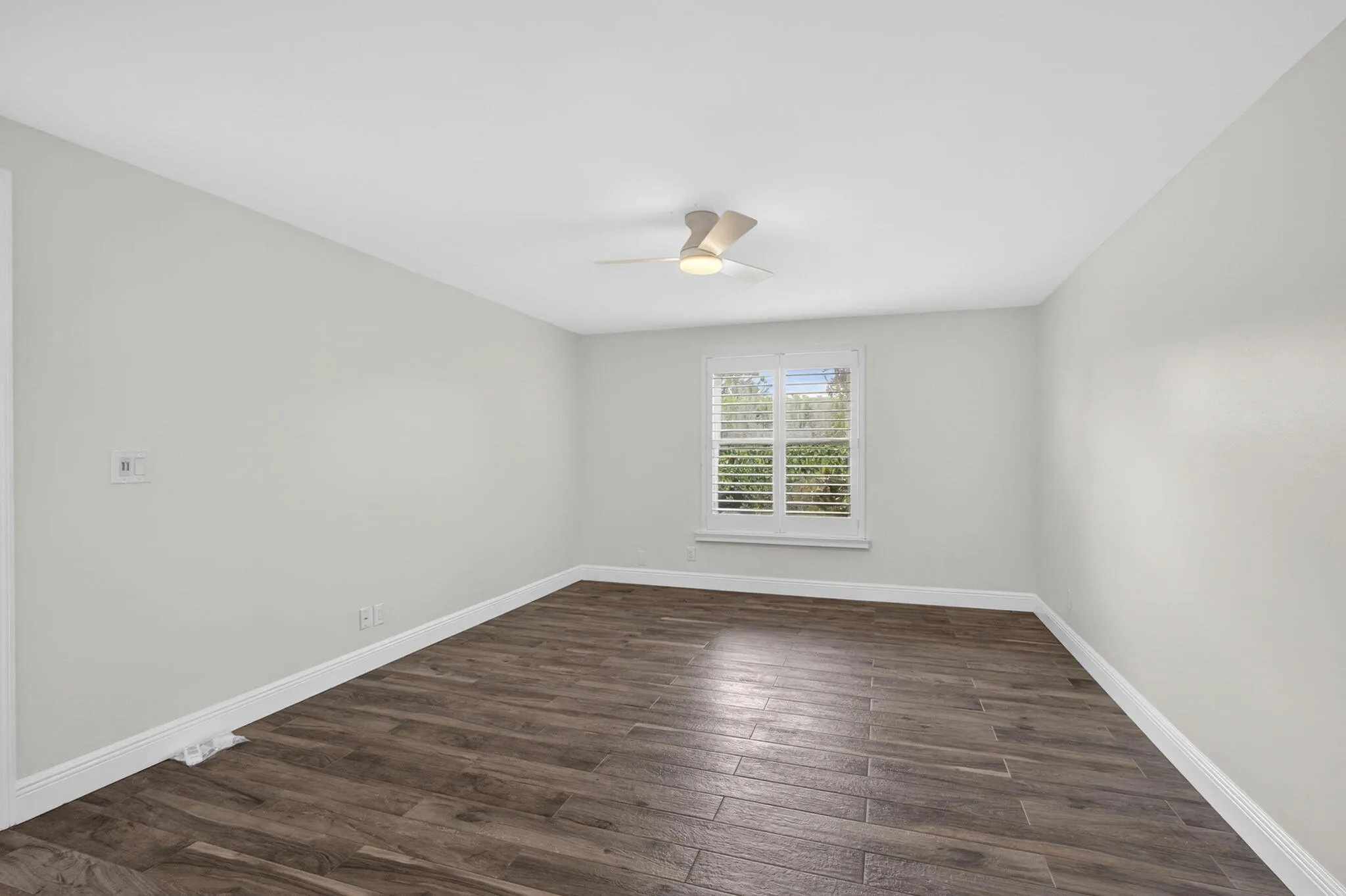 27-web-or-mls-BS1A1023