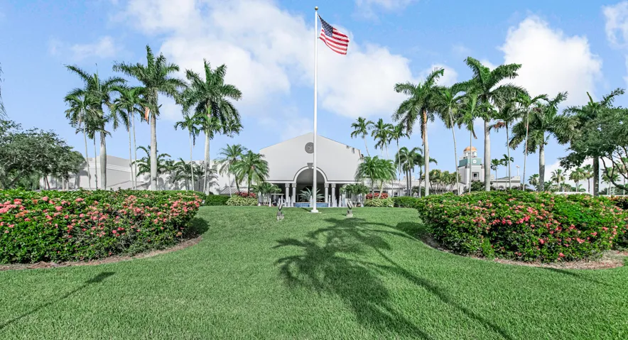 Clubhouse Front