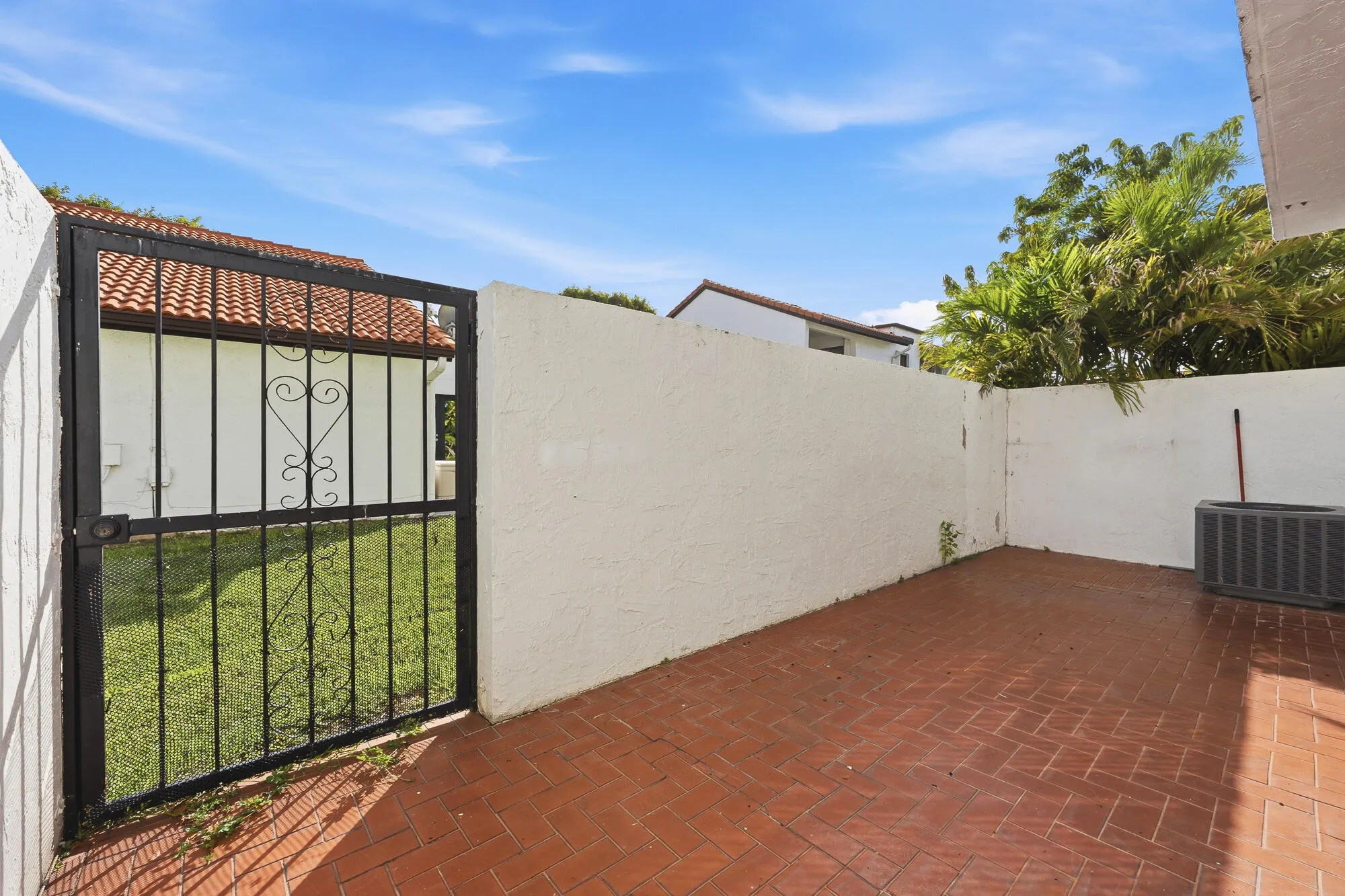 Property photo 27