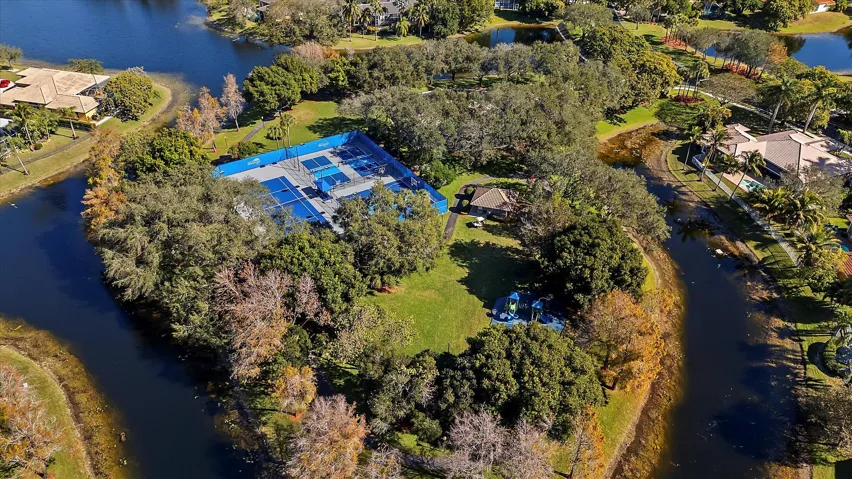 Community Amenity Island