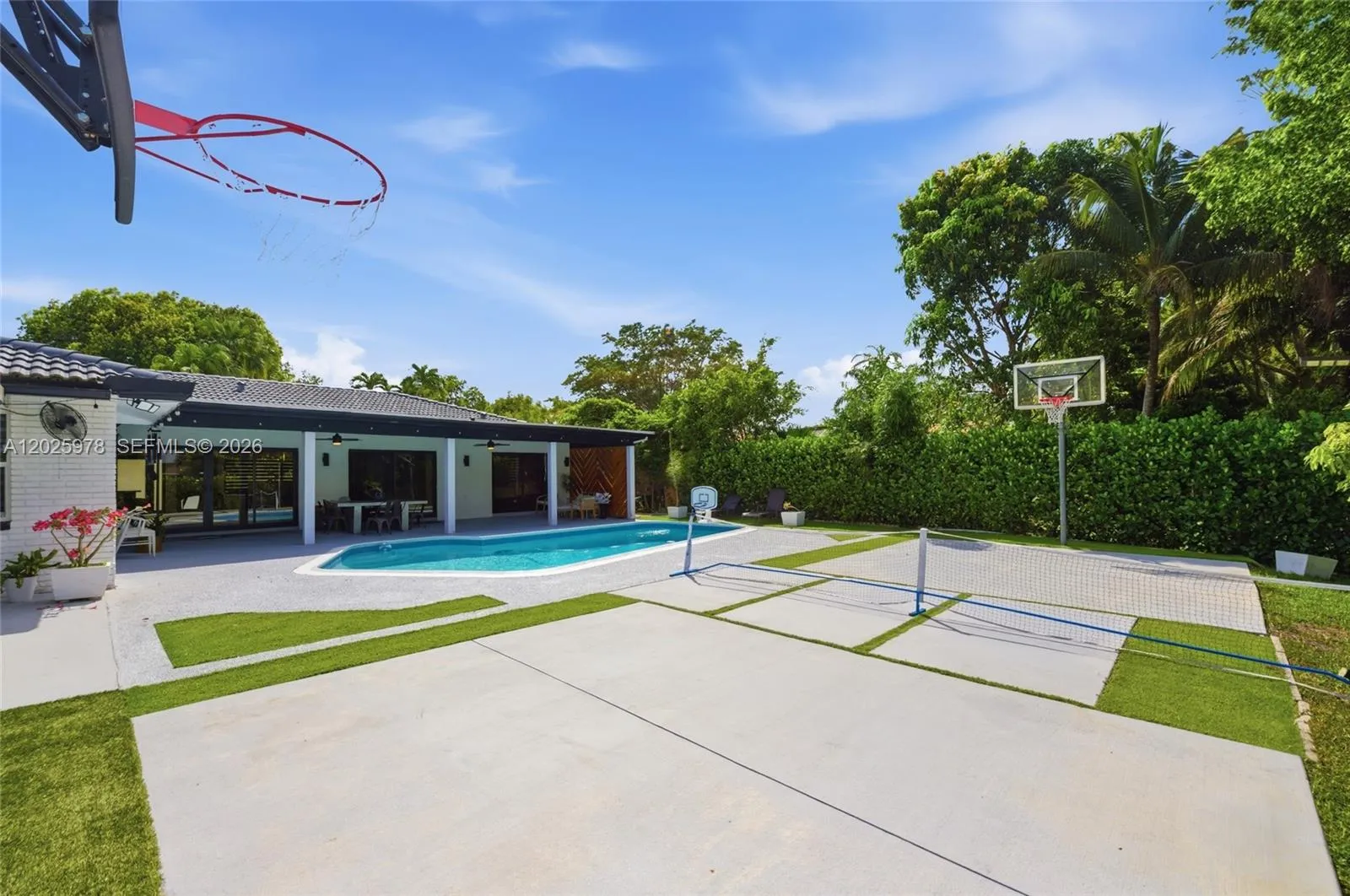 Property photo 31
