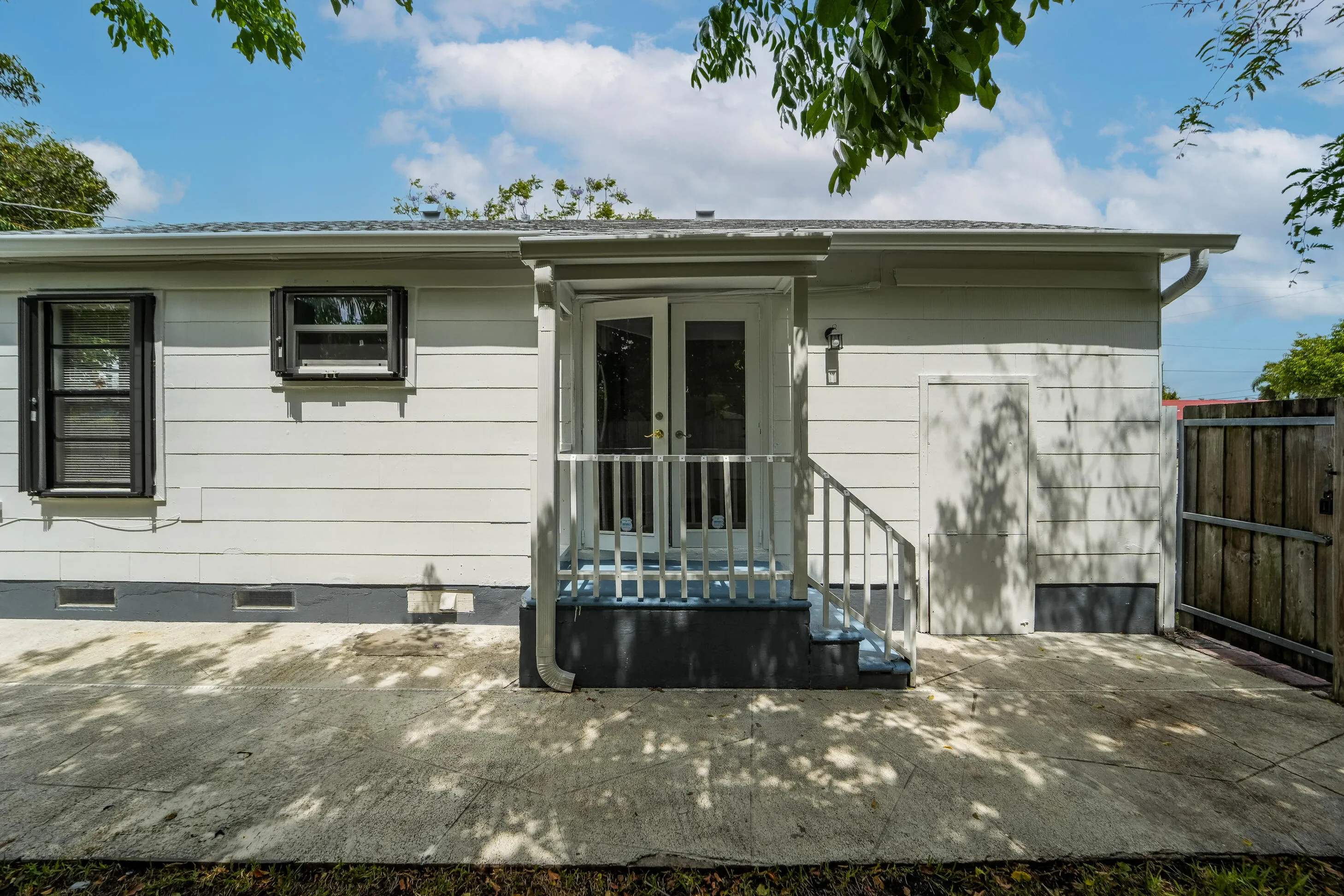 5000 Lake Ave WPB-3