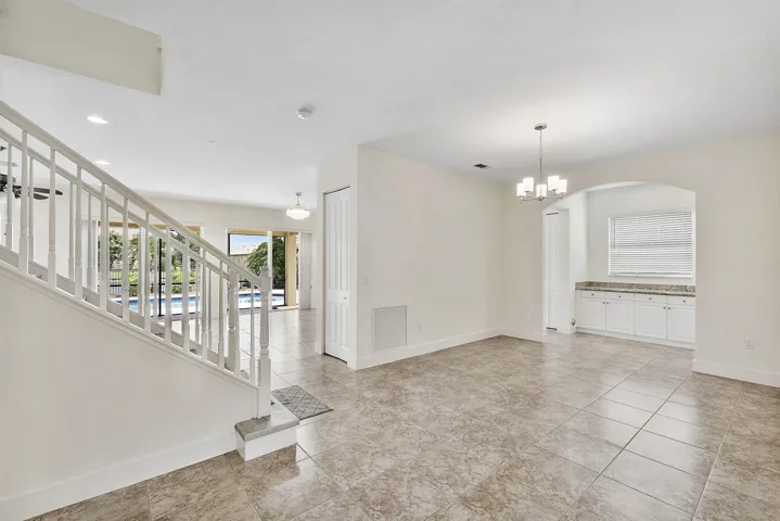 2392 Bellarosa Cir_029
