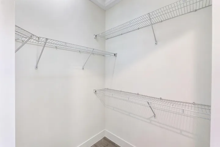 2392 Bellarosa Cir_056