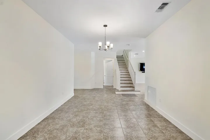 2392 Bellarosa Cir_033