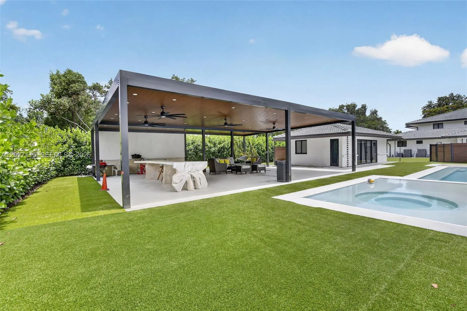 Property photo 187