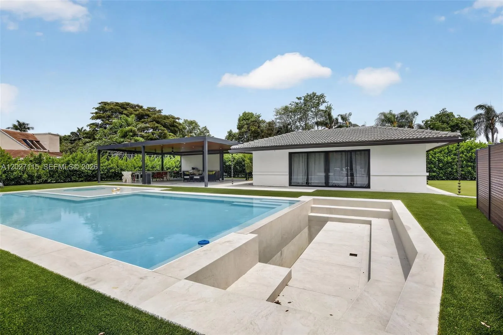 Property photo 64