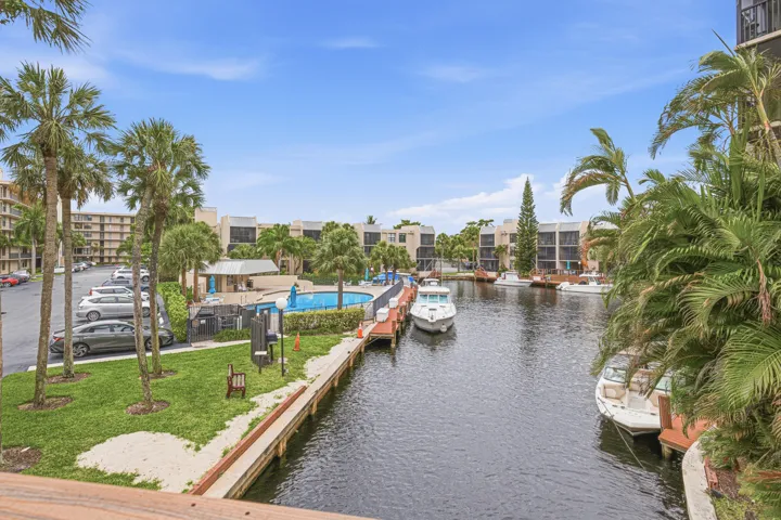 Front Building-Canal