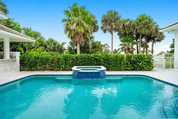 048-2925SoutheastDuneDrive-Stuart-FL-349