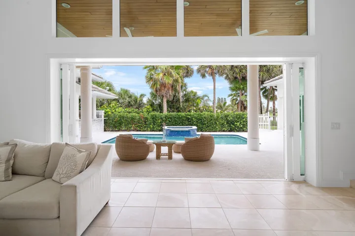 010-2925SoutheastDuneDrive-Stuart-FL-349