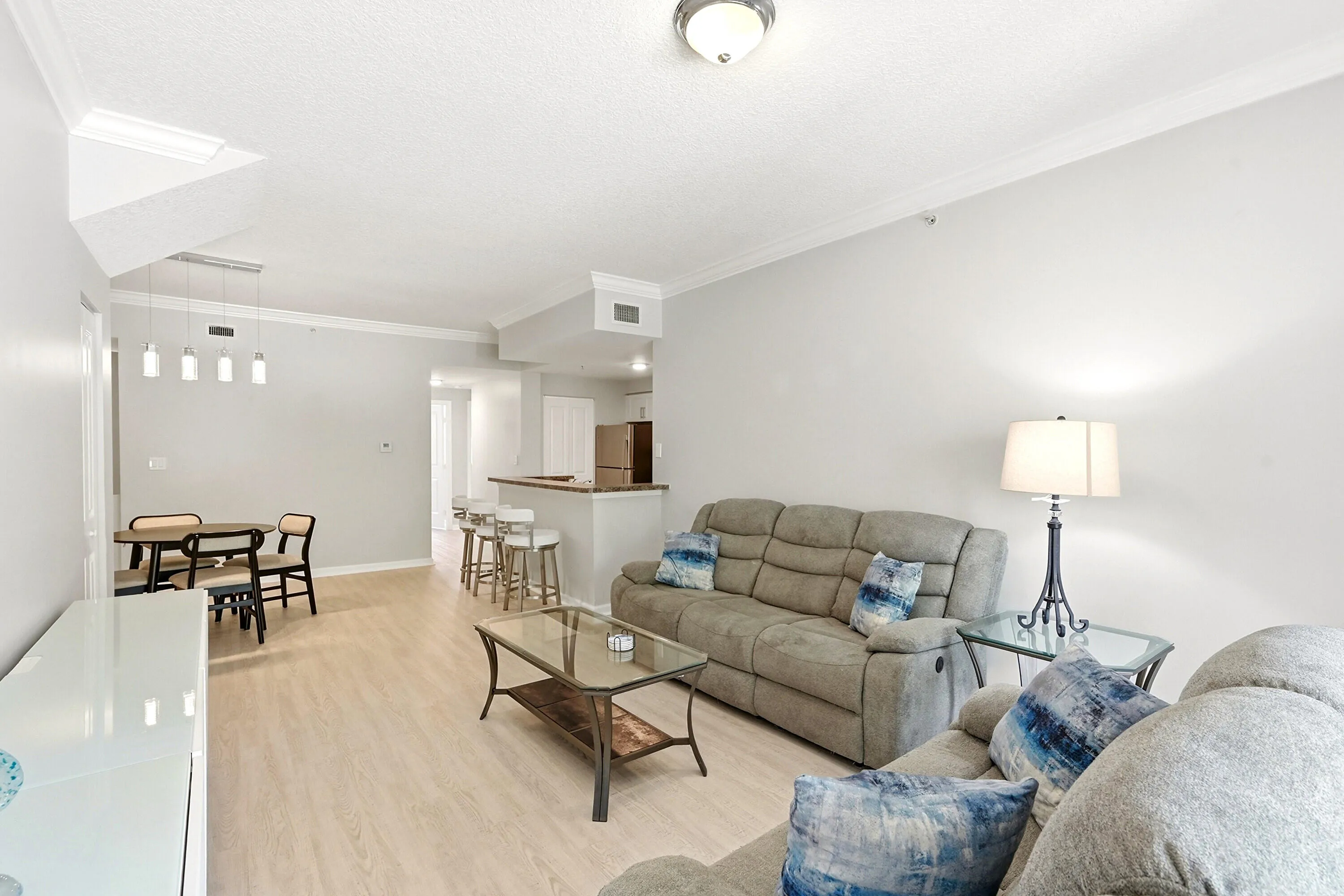 14_living room