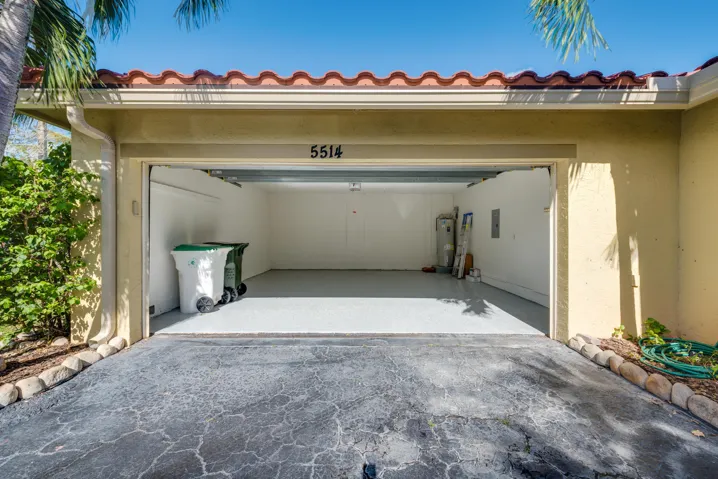 2 car Garage