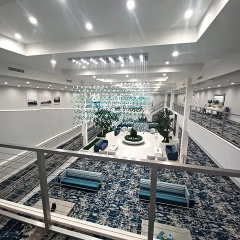 Atrium 3