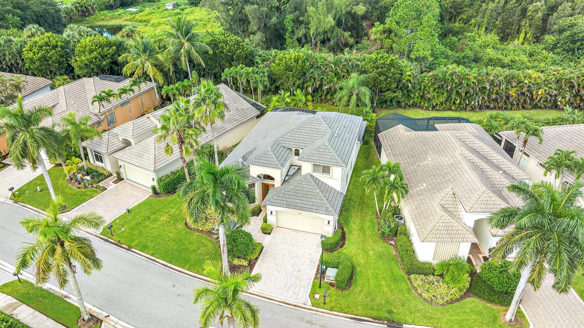 10820 Grande Blvd.