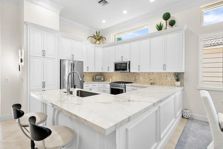 10820 Grande Blvd.