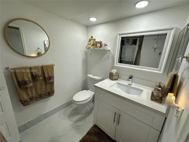 1/5 bathroom