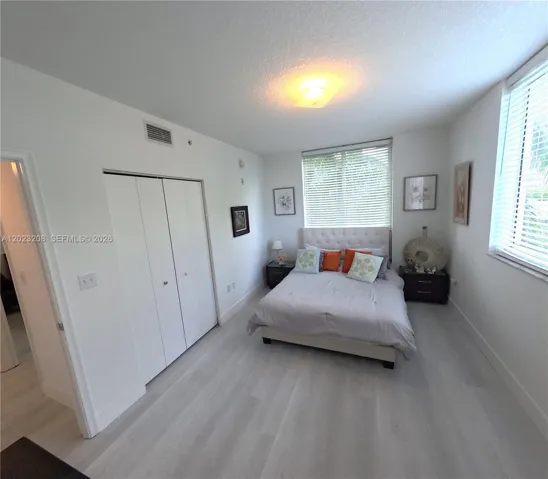 Second bedroom