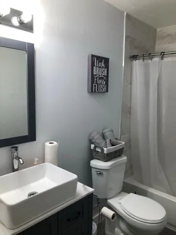 bathroom 2.2