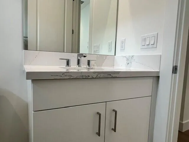 GUEST BATH 2