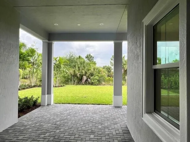 ADDITIONAL LANAI OPTION