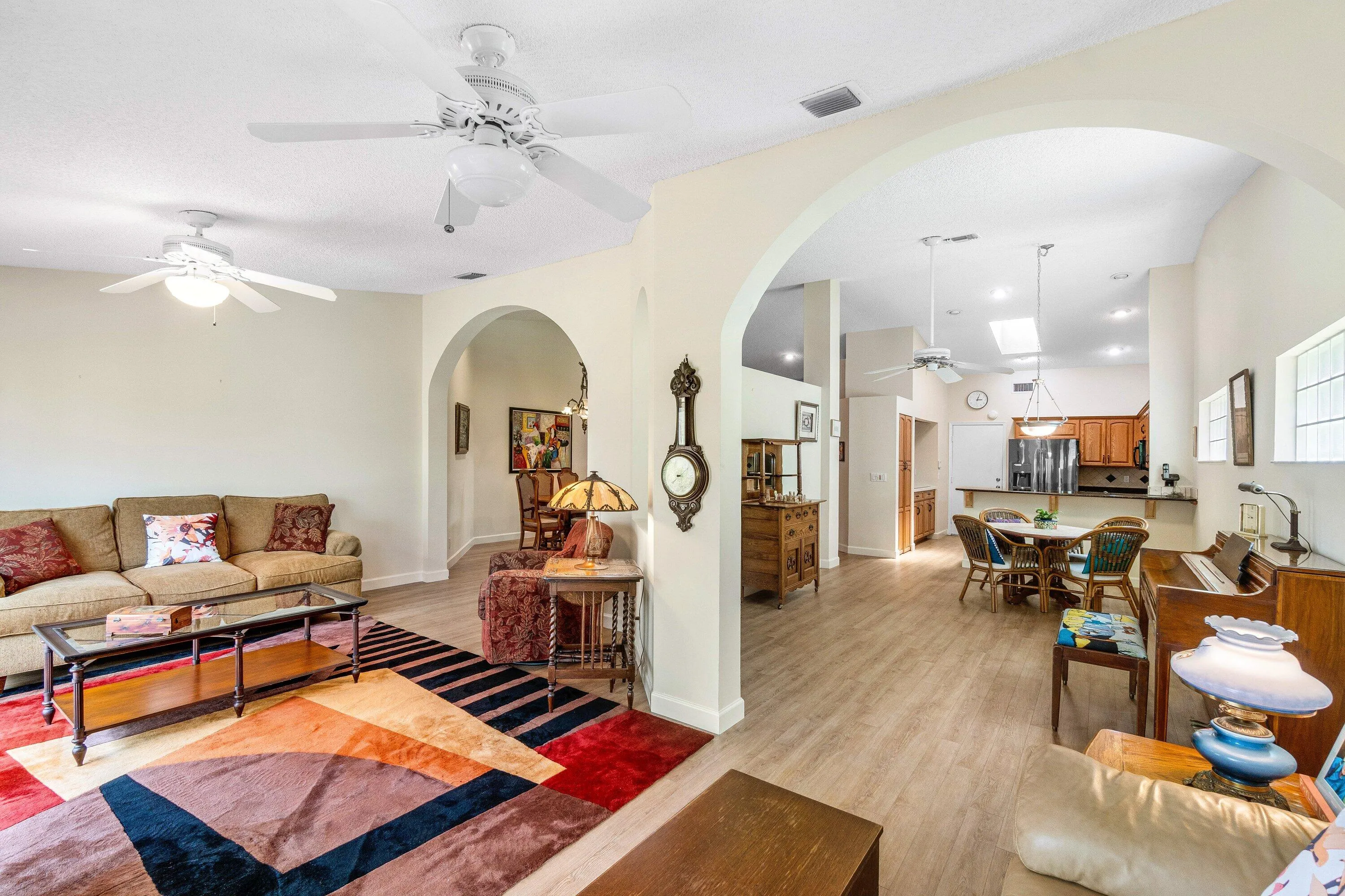 Family Room 4