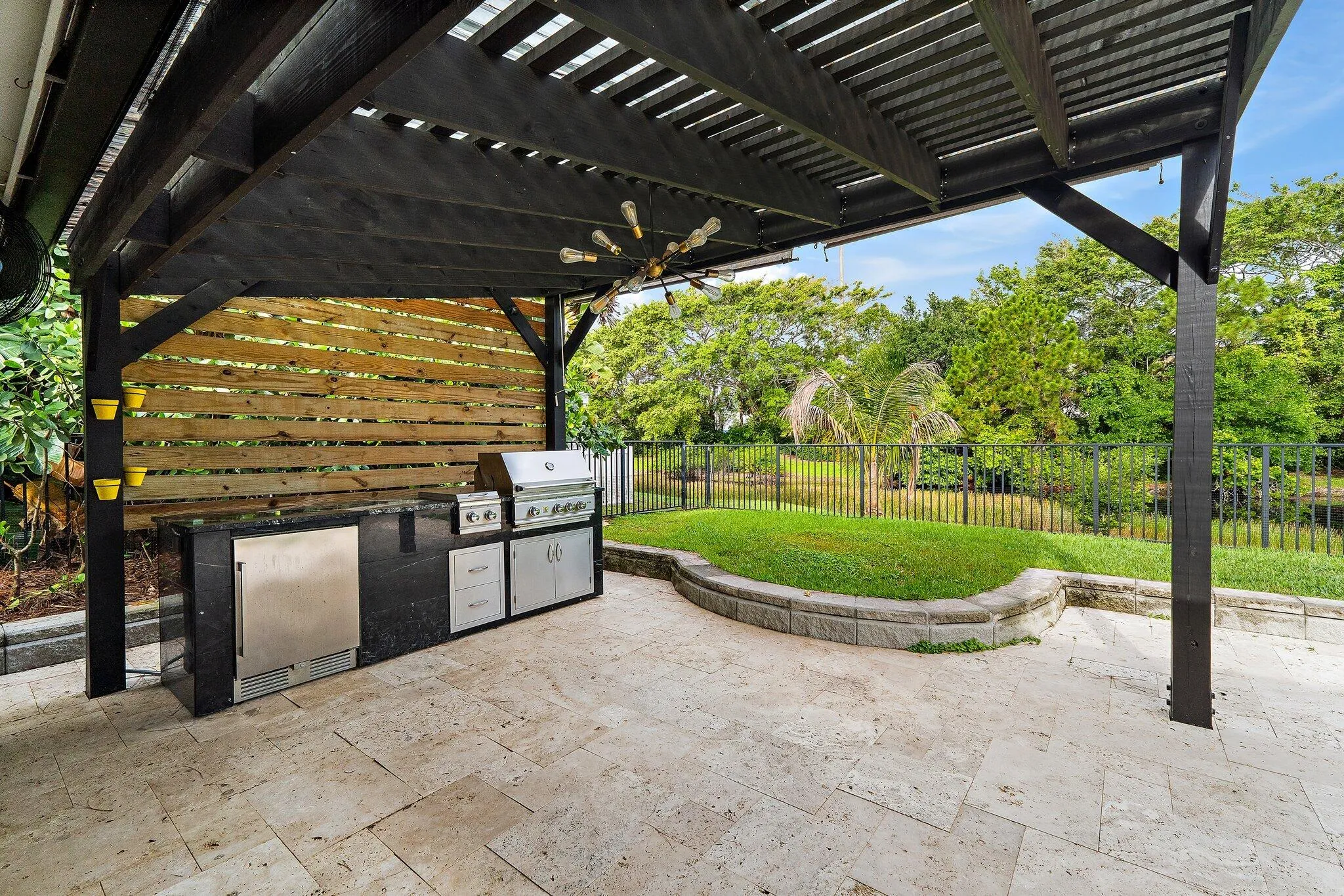 Property photo 41