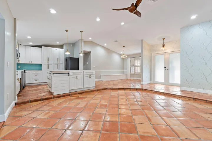 034-18169LakeBendDr-Jupiter-SMALL