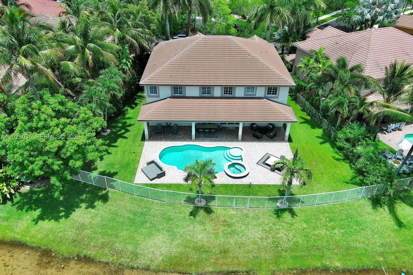 Property photo 35
