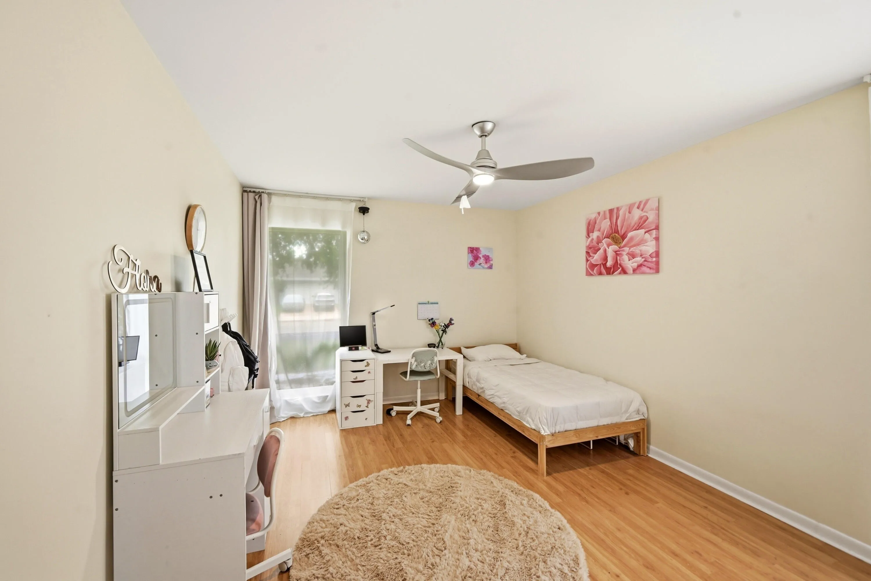 30_bedroom 2