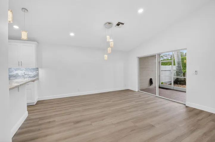 GREAT Open Living Space