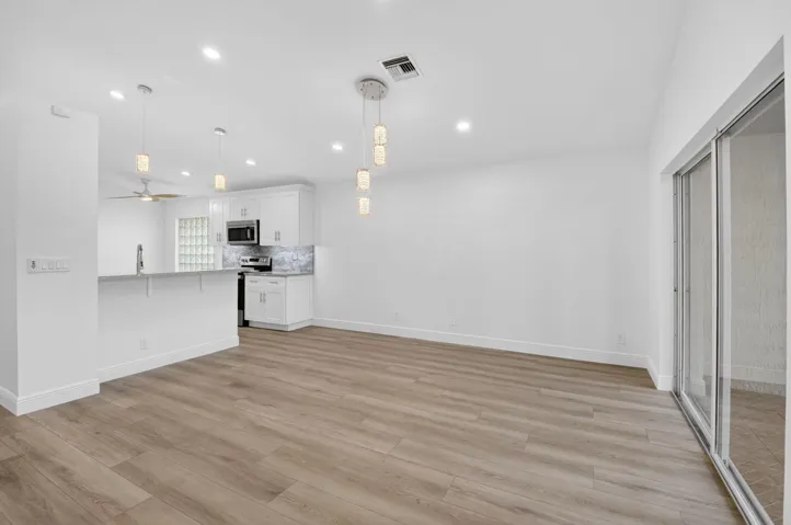 GREAT Open Living Space