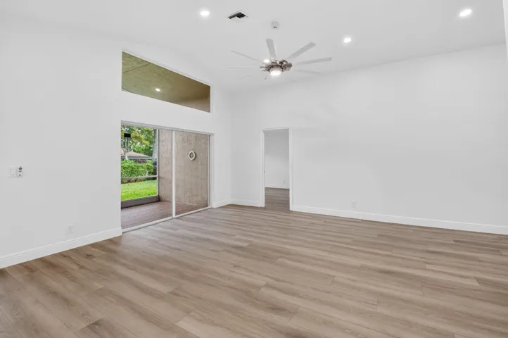 GREAT Open Living Space