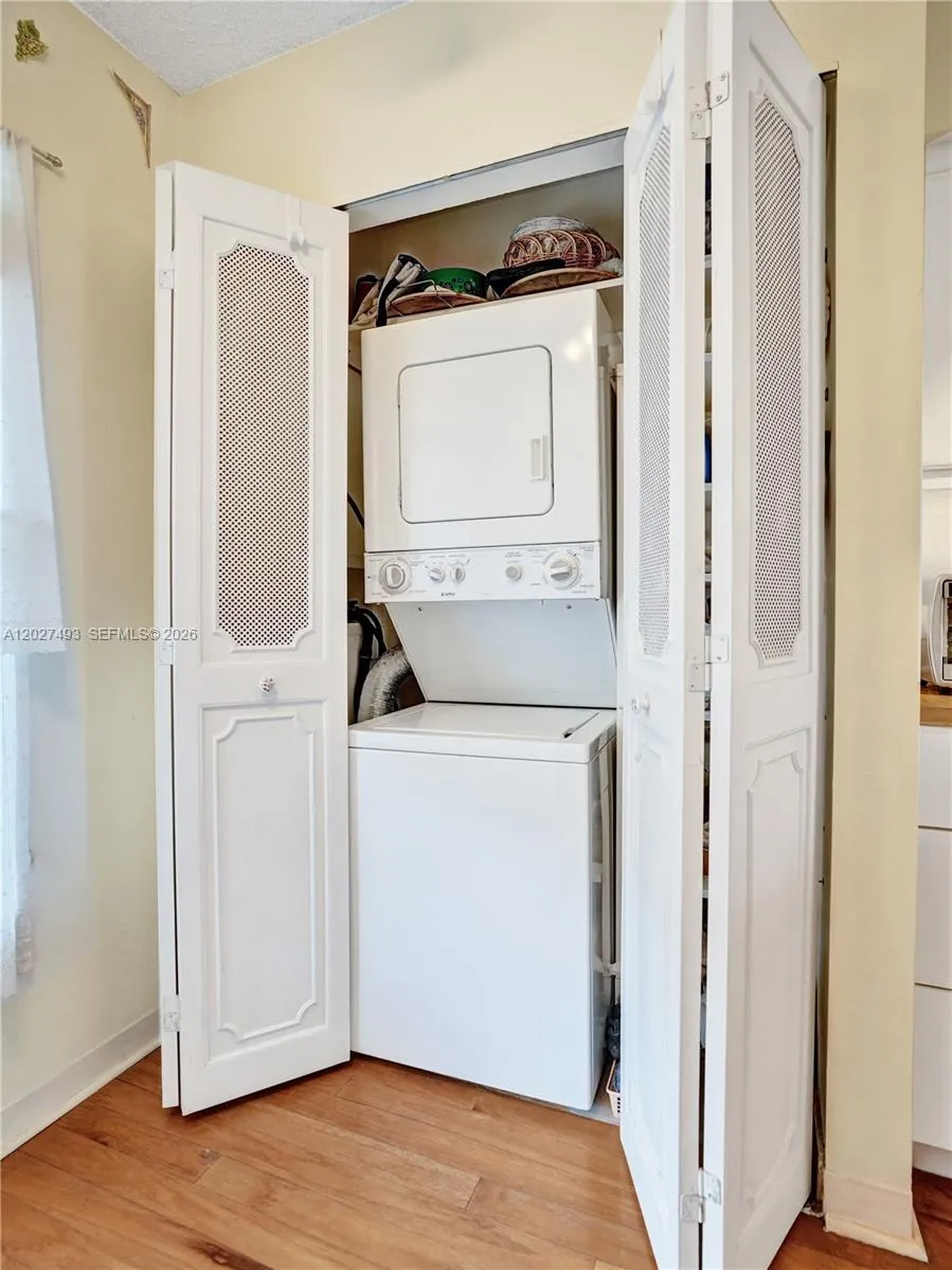 Stackable Washer and Dryer