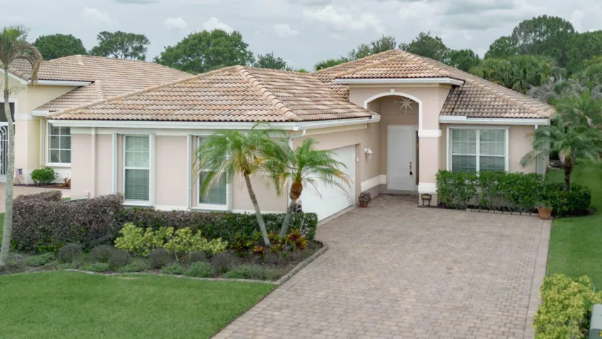 4376 NW Oakbrook Cir-0711