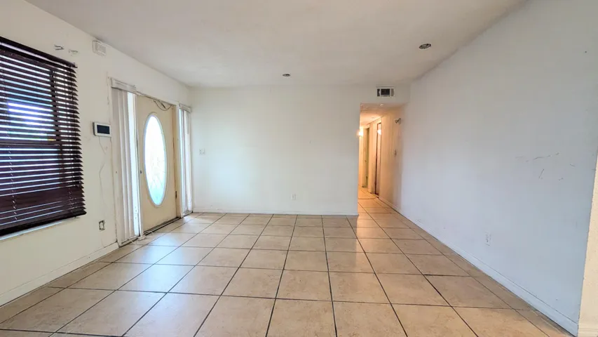 PXL_20260517_171111932