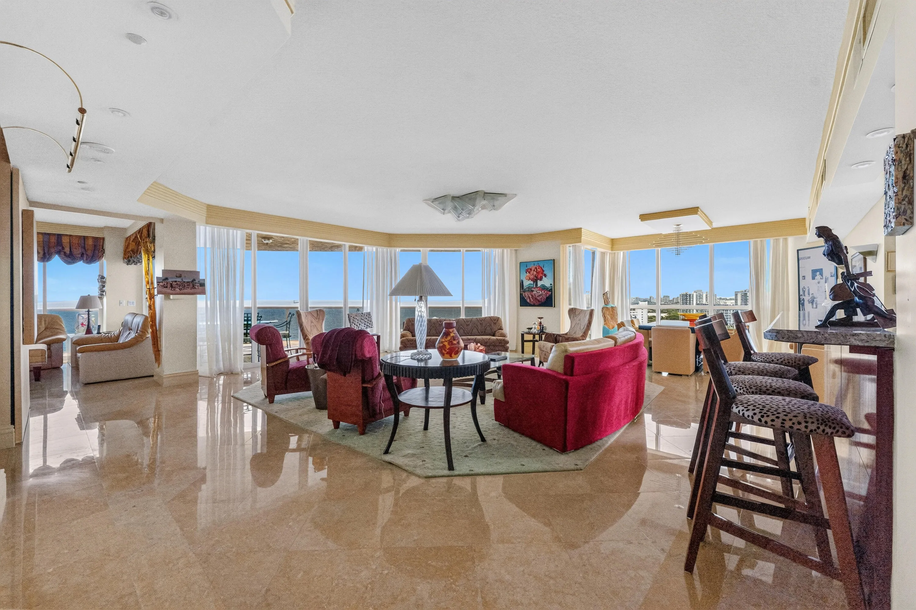great room w ocean view
