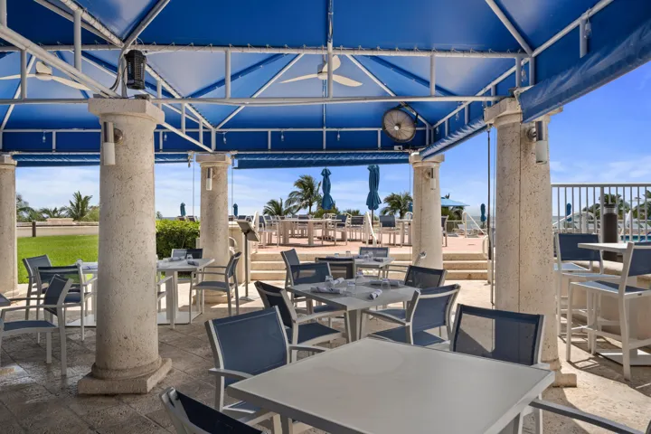 poolside restaurant