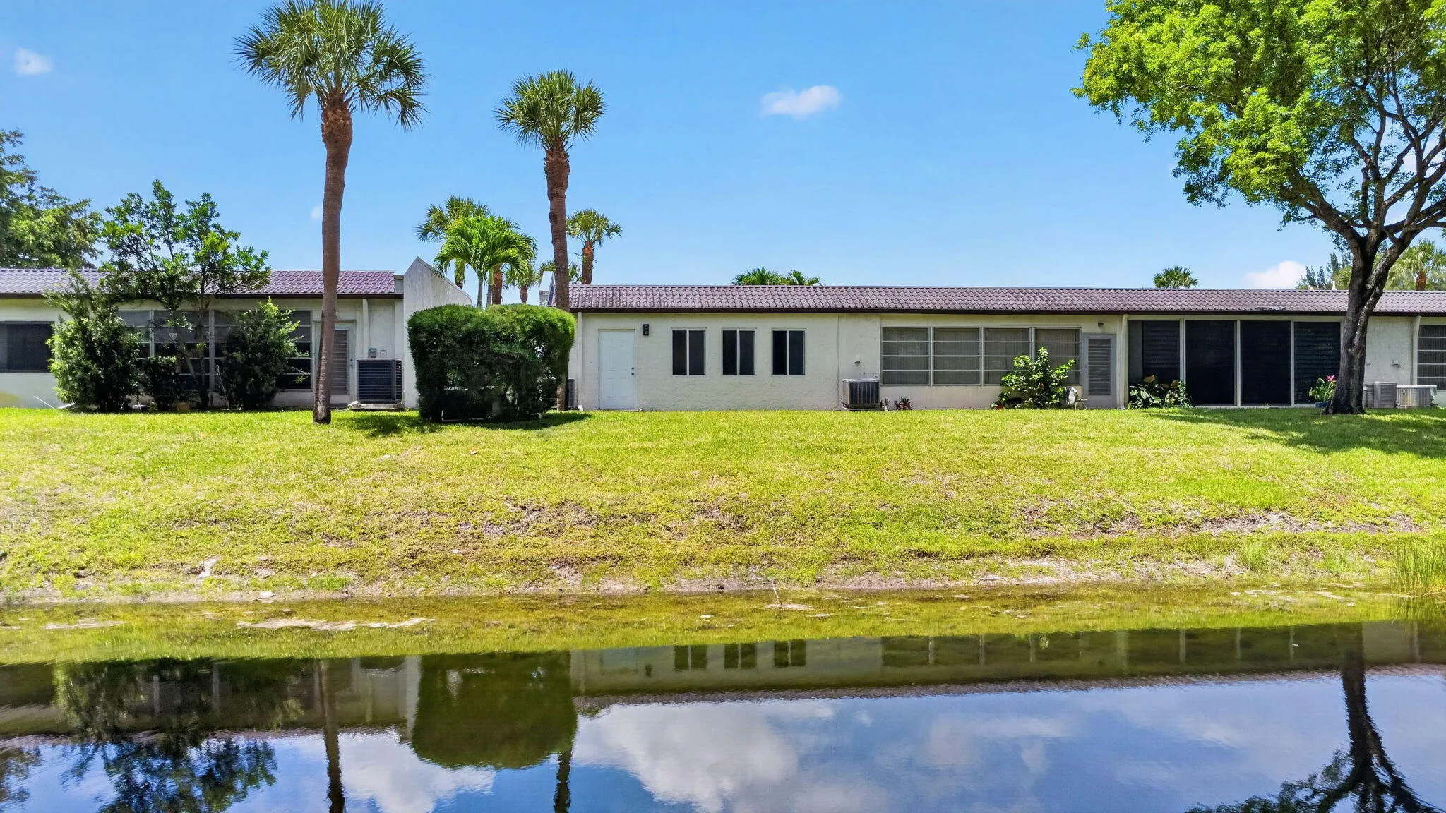 Lake Olive Looking at Back of Unit