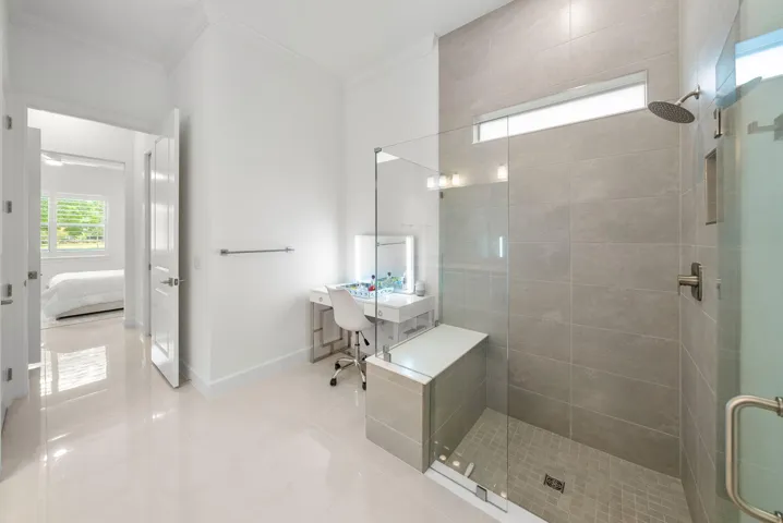 85-web-or-mls-PET06129