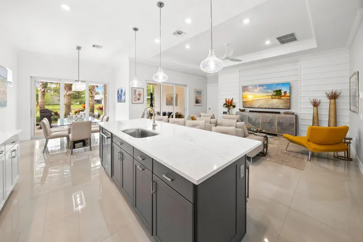 73-web-or-mls-PET06069
