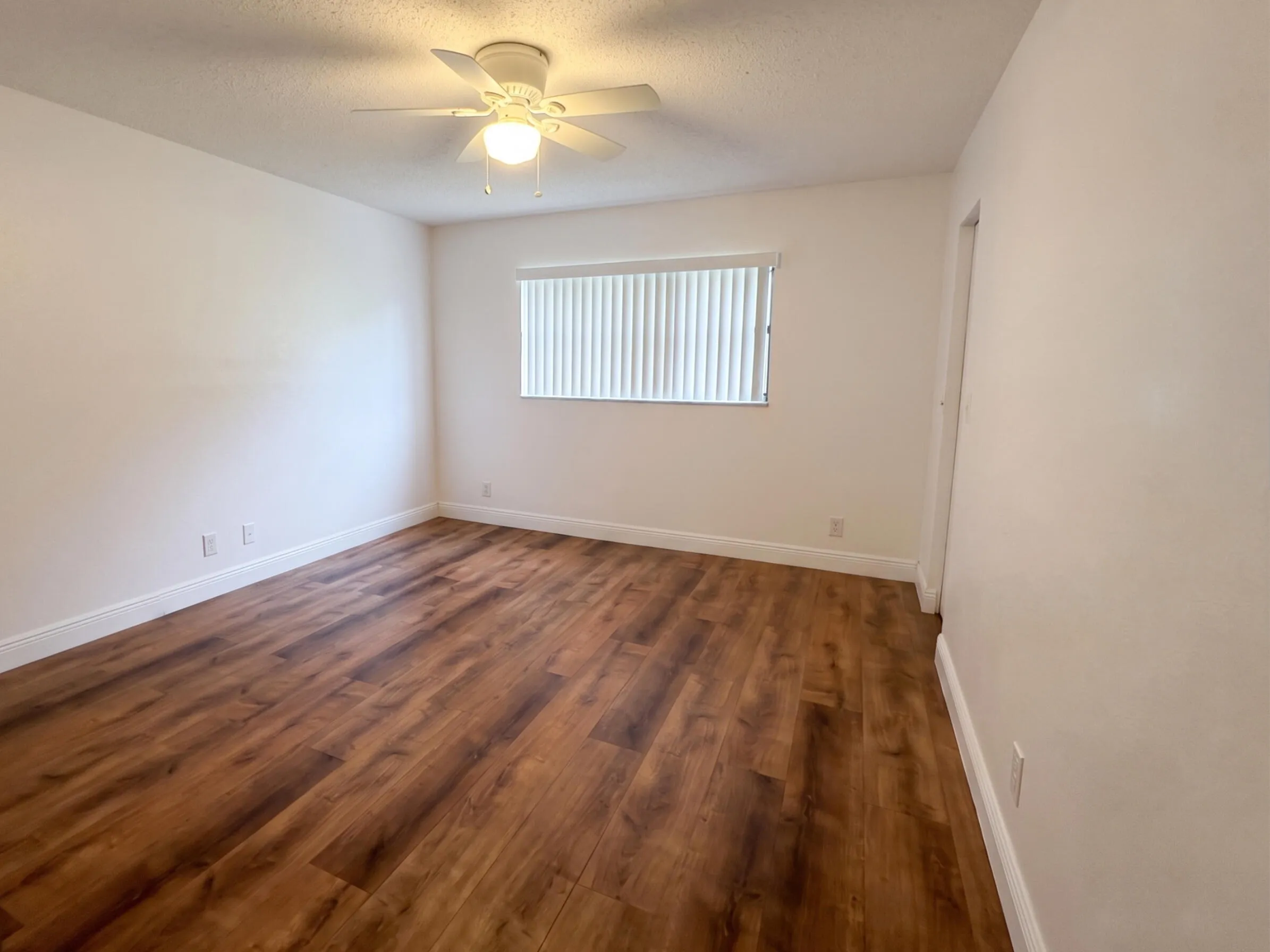 5-Master Bedroom